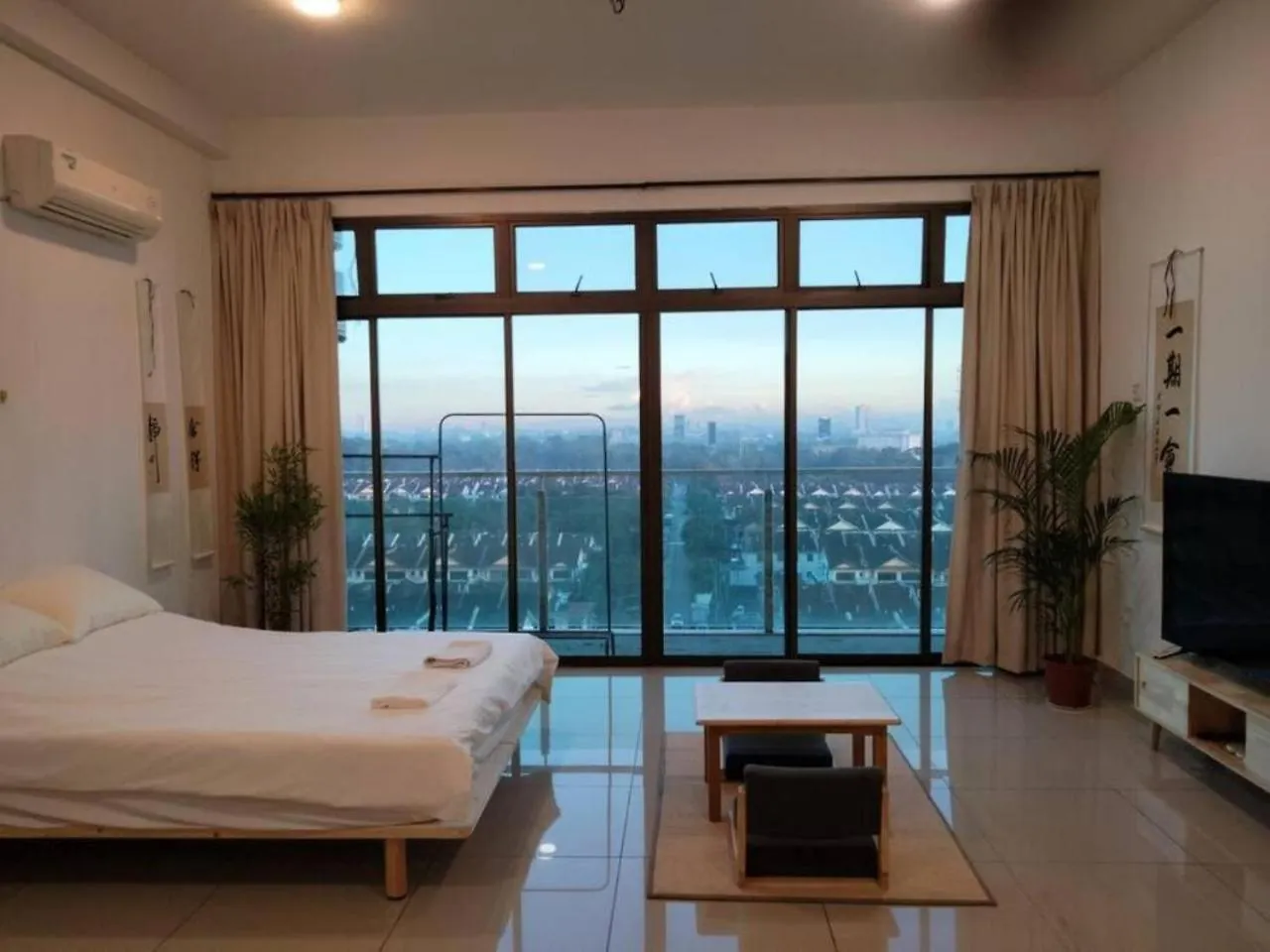 035 Palazio Apartment Japanese Style Studio Mount Austin Wifi & Netflix جوهر بهرو